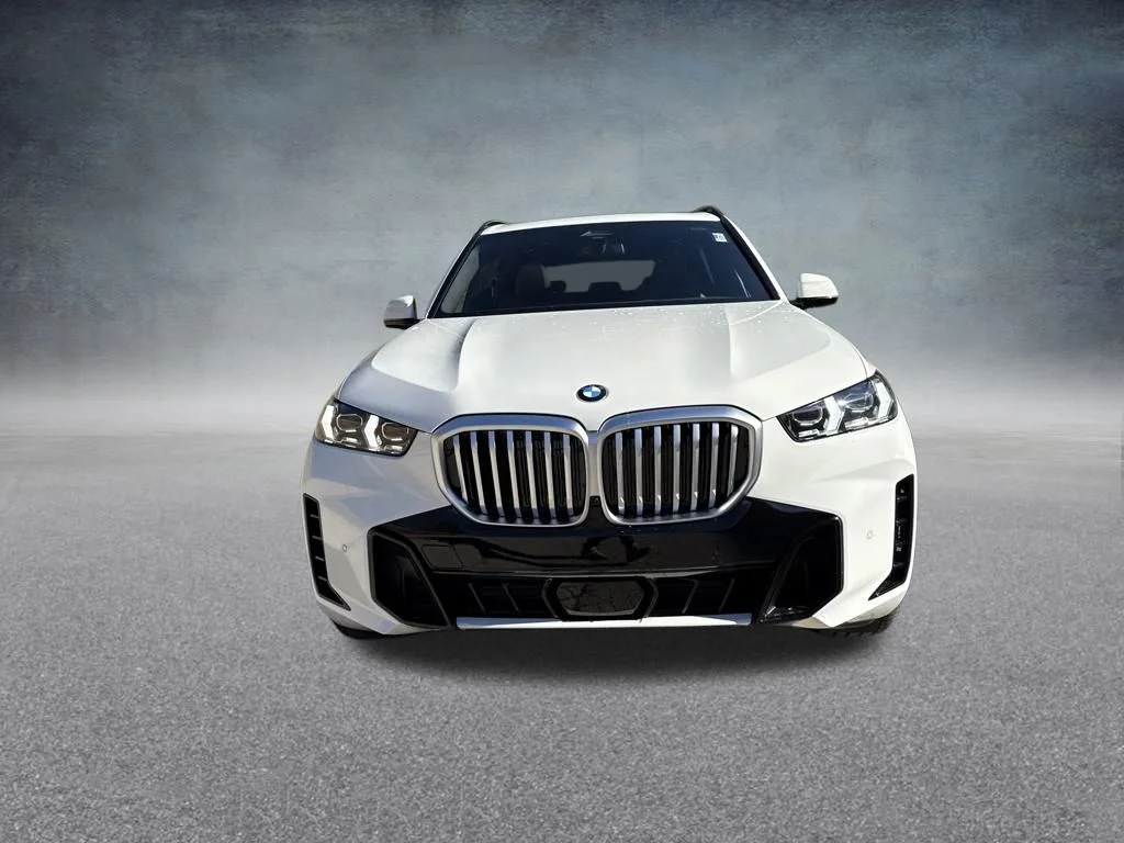 New 2026 White BMW xDrive40i image 8
