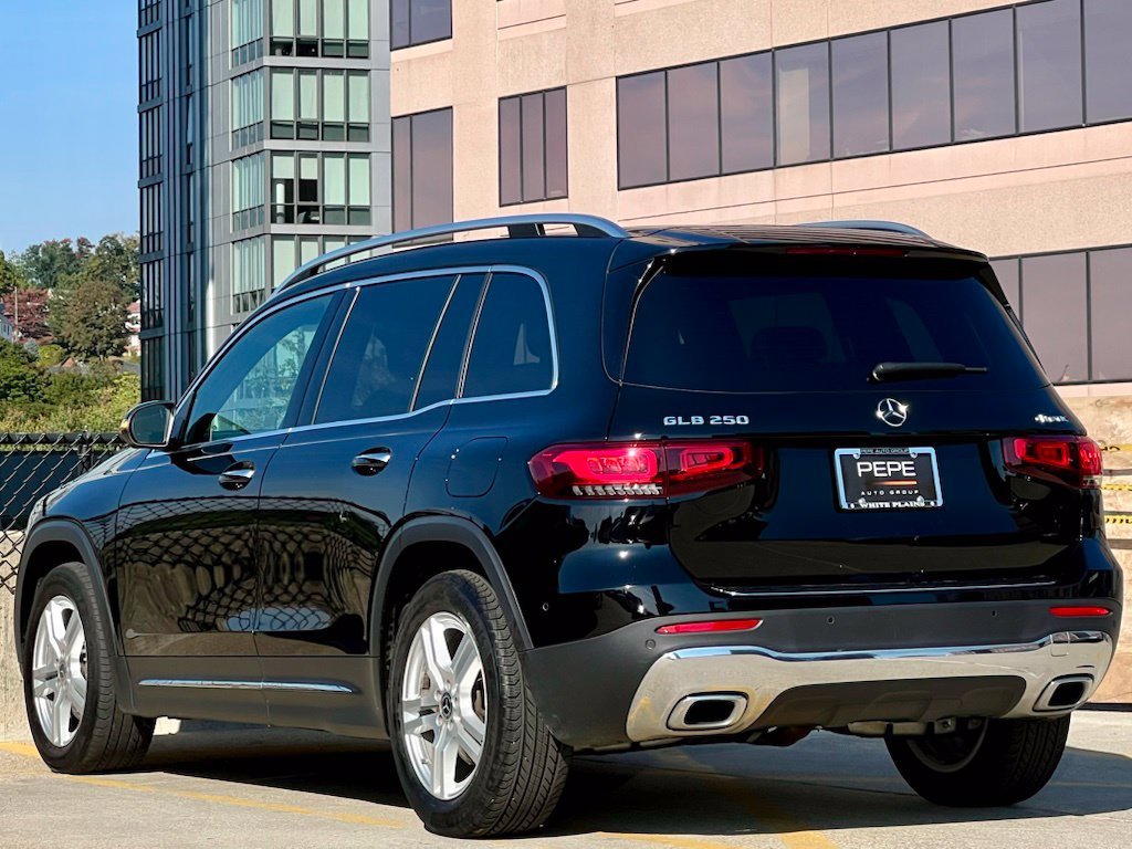 Certified Used 2023 Black Mercedes-Benz GLB 250 image 5