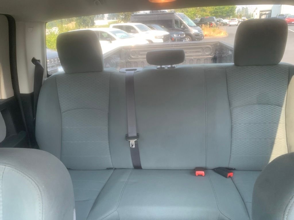 Used 2017 Granite Crystal Metallic Clearcoat Ram Tradesman image 24