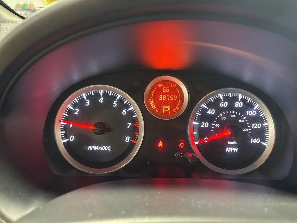 Used 2012 Red Nissan 2.0 S image 17