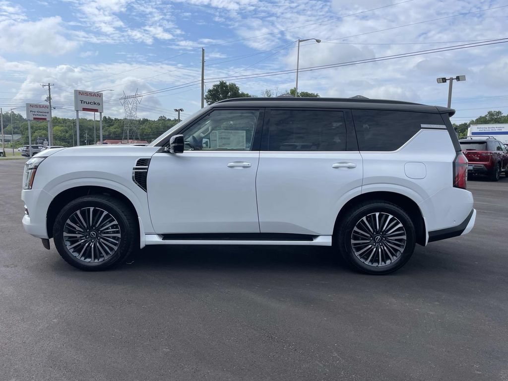 New 2026 Everest White TriCoat / Super Black Two-tone Nissan Platinum Reserve image 8