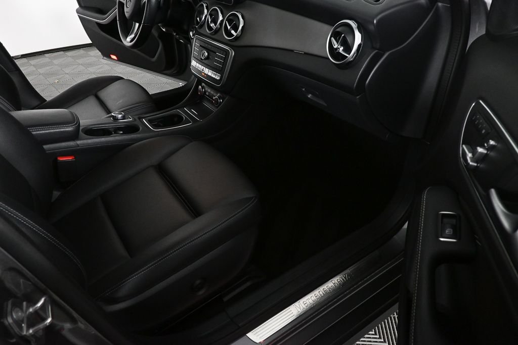Certified Used 2019 Gray Mercedes-Benz GLA 250 image 23
