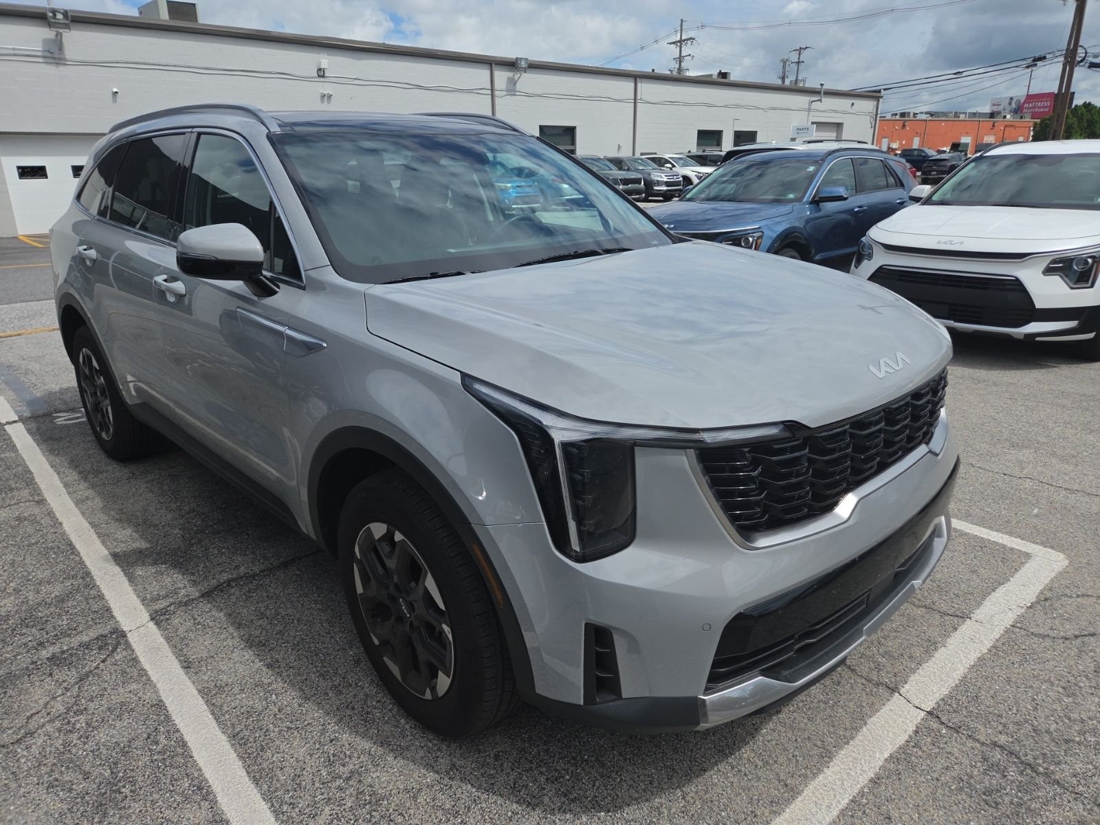 Used 2025 Gray Kia S image 3