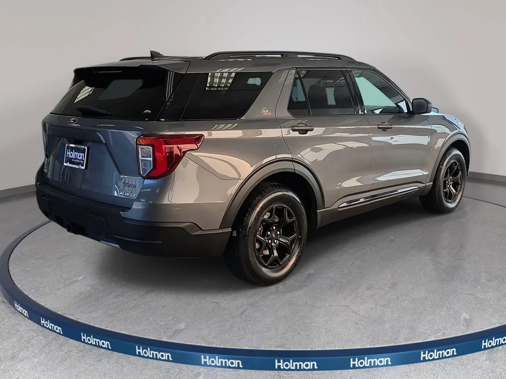 Certified Used 2022 Carbonized Gray Metallic Ford Timberline image 5