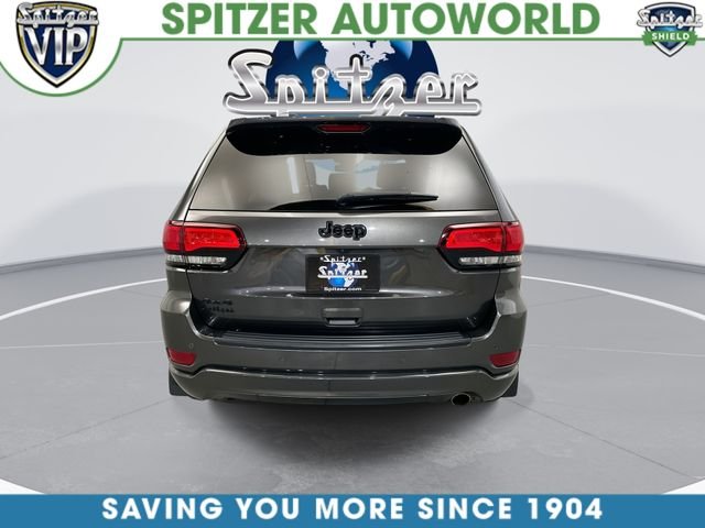 Used 2019 Gray Jeep Altitude image 9