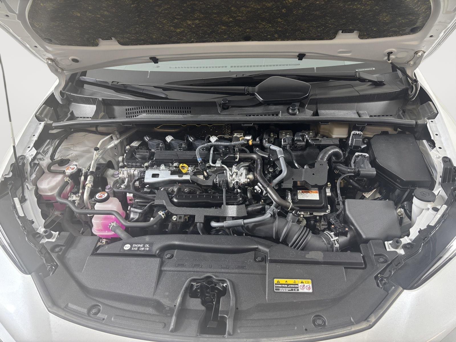 Used 2024 Wind Chill Pearl Toyota XLE image 11