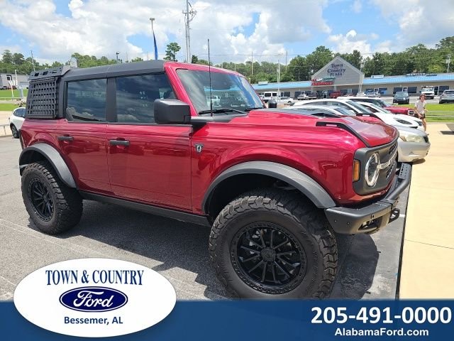 Used 2025 Red Ford Base image 1
