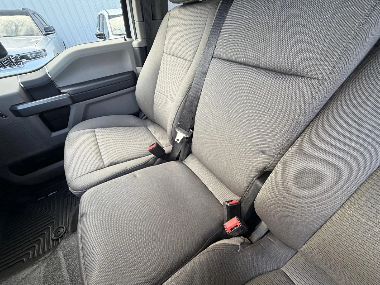 Used 2022 Oxford White Ford XLT image 15