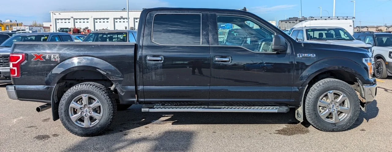 Used 2020 BLACK Ford XLT SuperCrew image 6