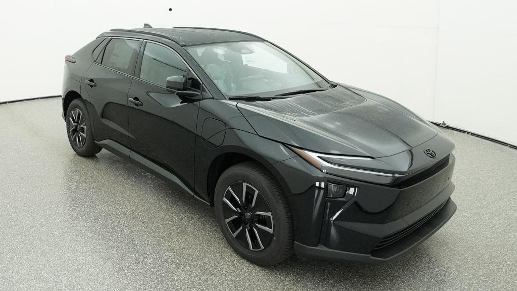 New 2026 Midnight Black Metallic Toyota XLE image 40