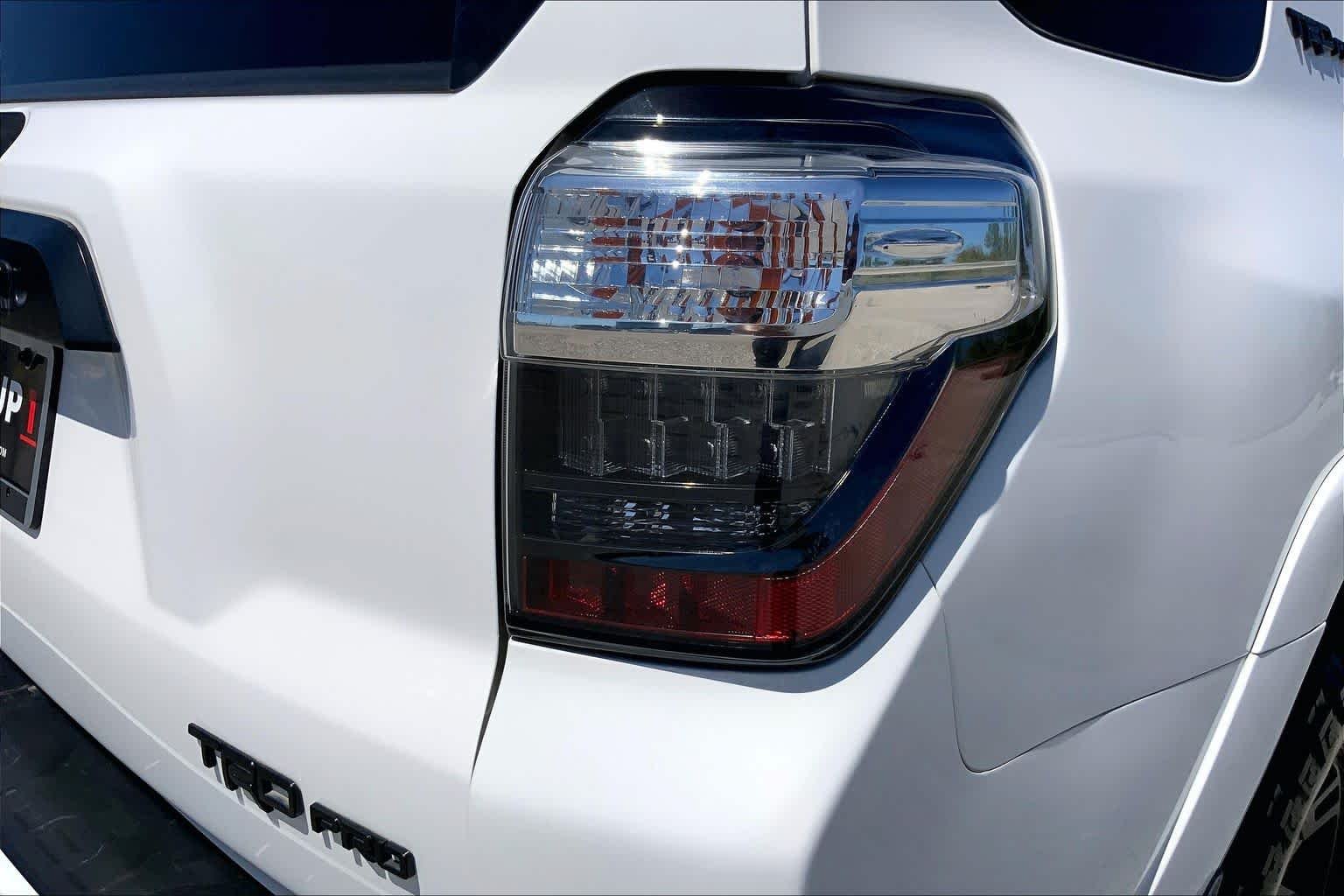 Used 2018 Super White Toyota TRD Pro image 30