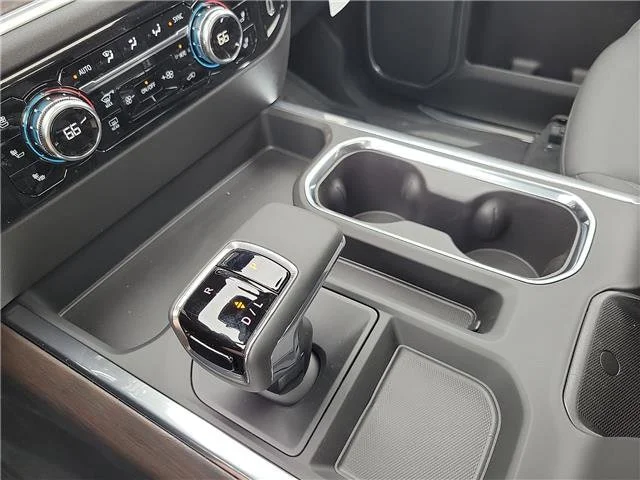 New 2026 Onyx Black GMC SLT image 20