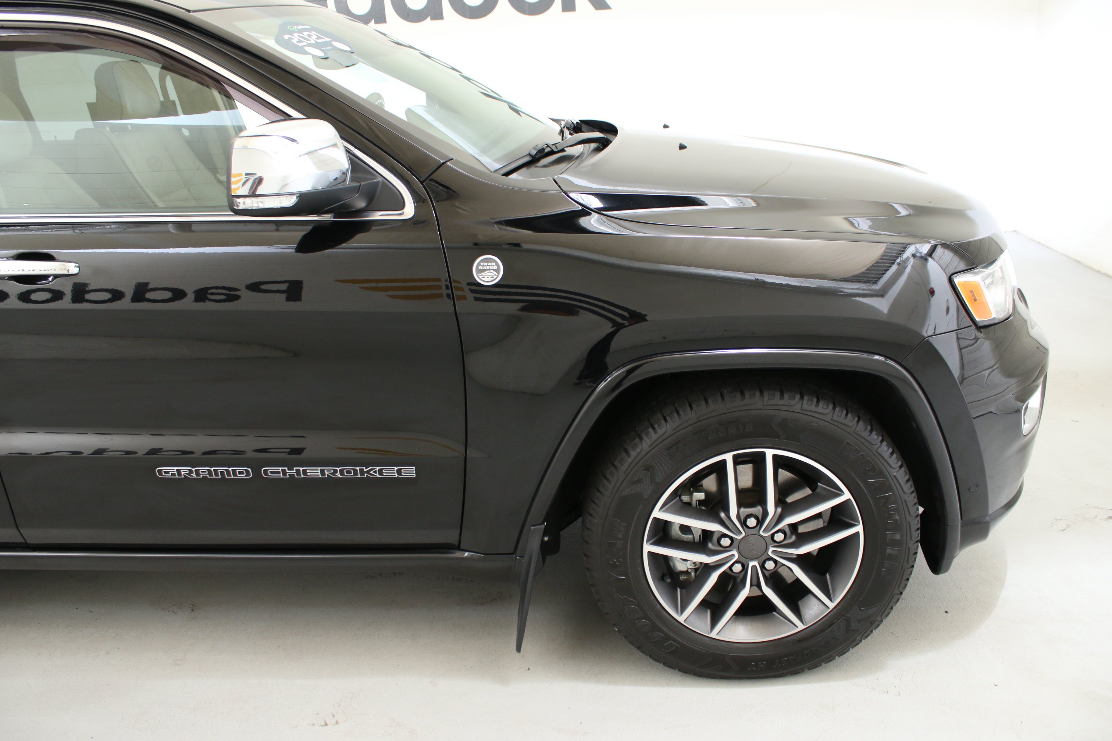 Used 2021 Black Jeep Overland image 11