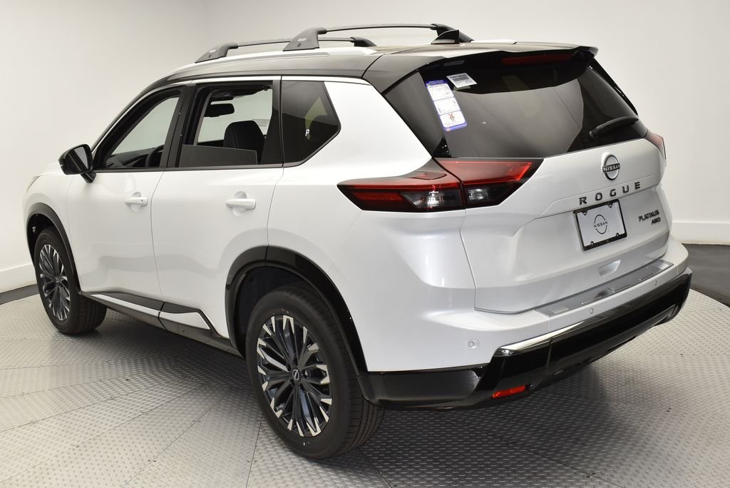 New 2026 Everest White Pearl TriCoat / Super Black Two-tone Nissan Platinum image 7