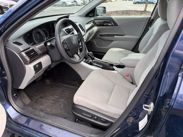 Used 2016 Obsidian Blue Pearl Honda EX image 12
