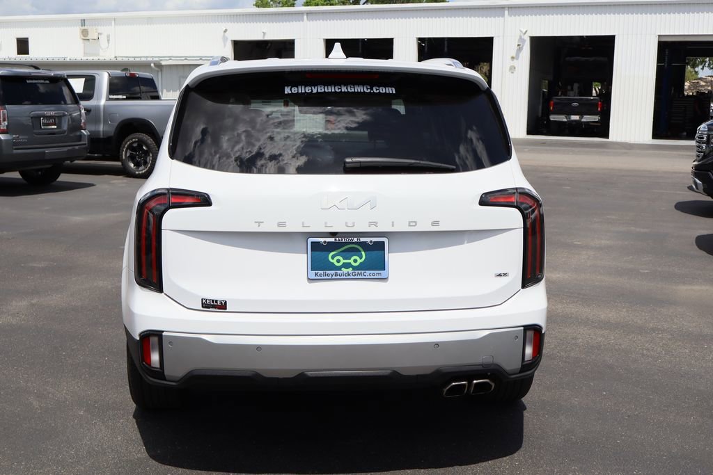 Used 2023 White Kia SX Prestige image 8