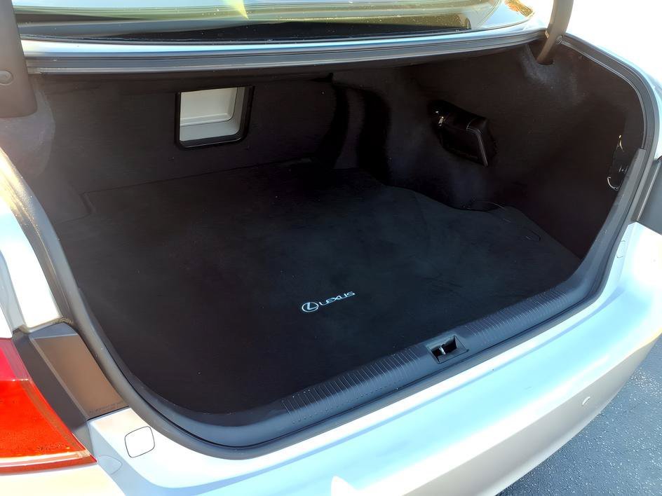 Used 2011 Tungsten Pearl Lexus 350 image 10