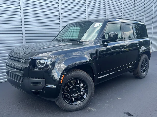 2026 Land Rover Defender X-Dynamic SE