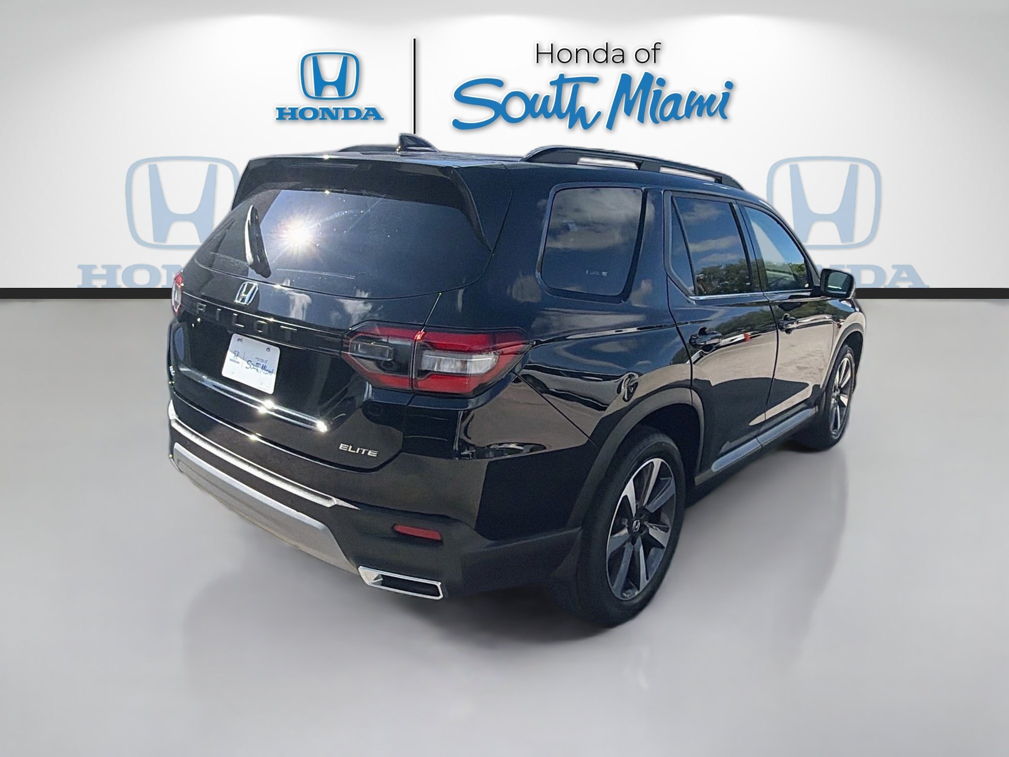 2023 Honda Pilot Elite - Photo 7