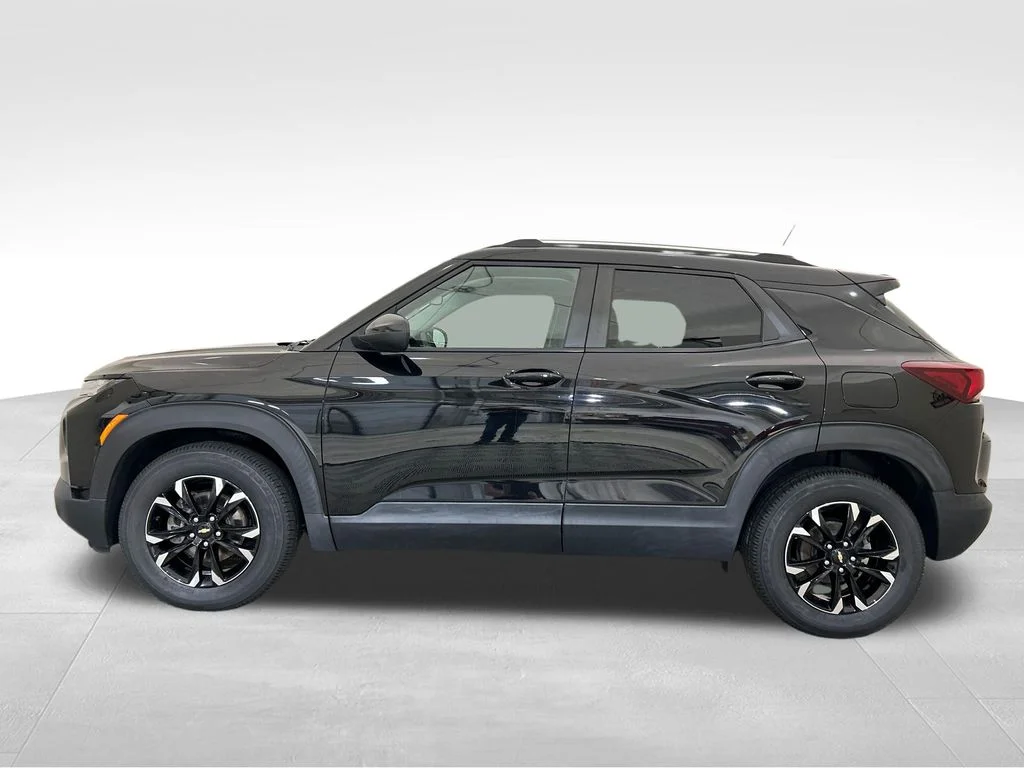 Used 2023 Black Chevrolet LT image 2