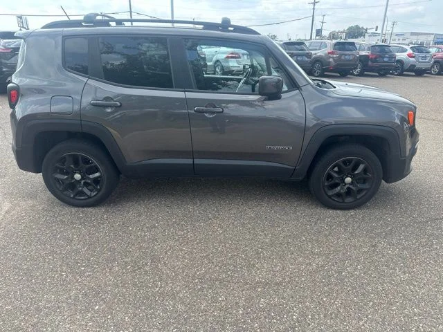 Used 2017 Jeep Renegade Latitude with VIN ZACCJBBB3HPE50042 for sale in Inver Grove Heights, Minnesota