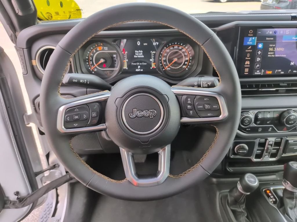 Used 2024 Silver Jeep Sahara image 20