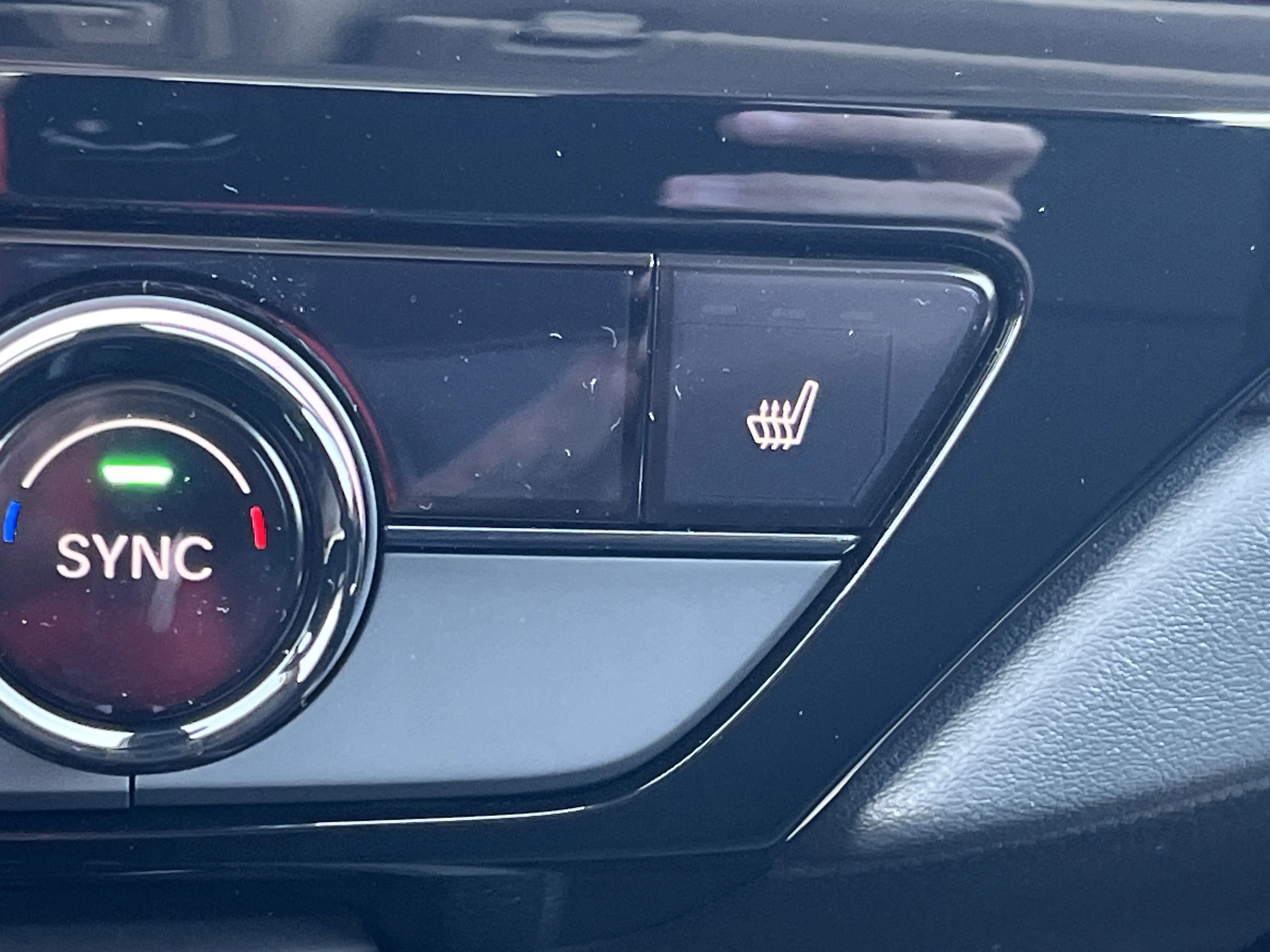2025 Honda Accord Hybrid EX-L - Photo 8