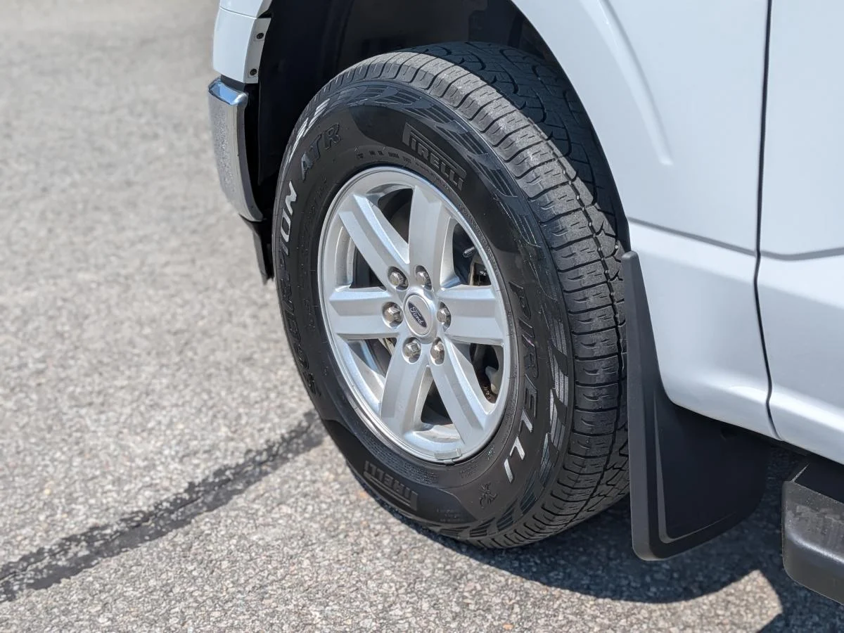 Used 2023 White Ford XLT image 10