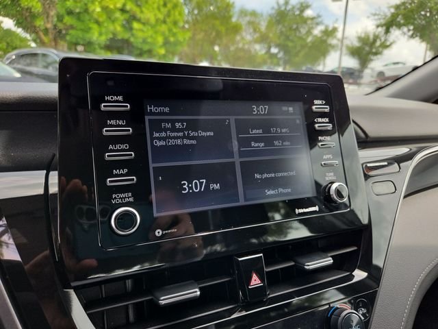 2024 Toyota Camry LE - Photo 16
