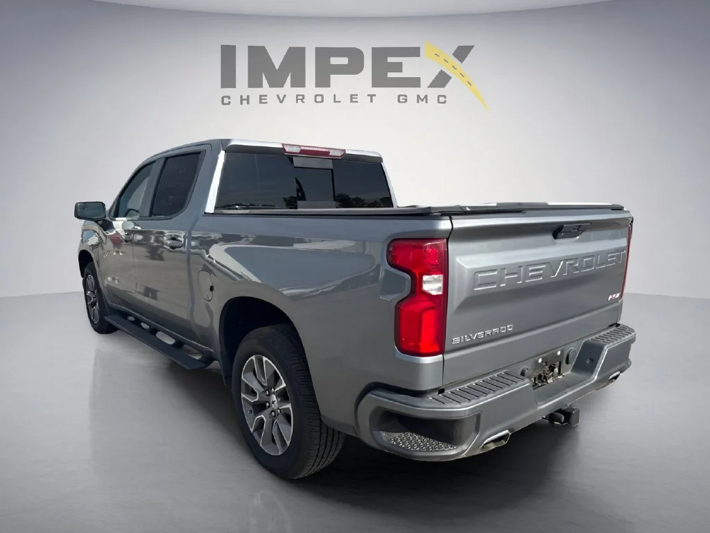 Used 2021 Satin Steel Metallic Chevrolet RST image 3