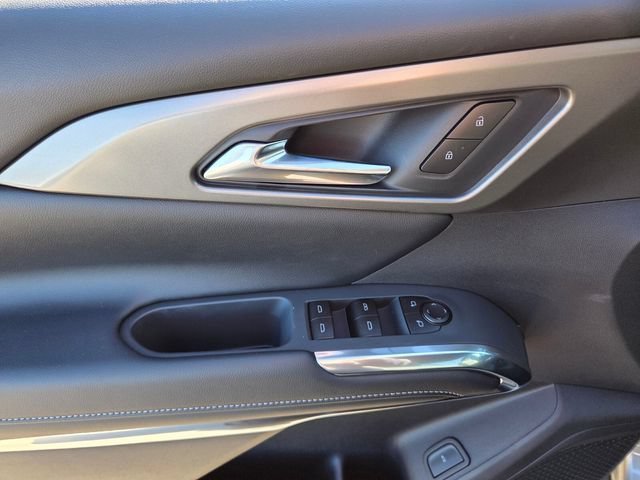 2027 Chevrolet Traverse LT - Photo 10