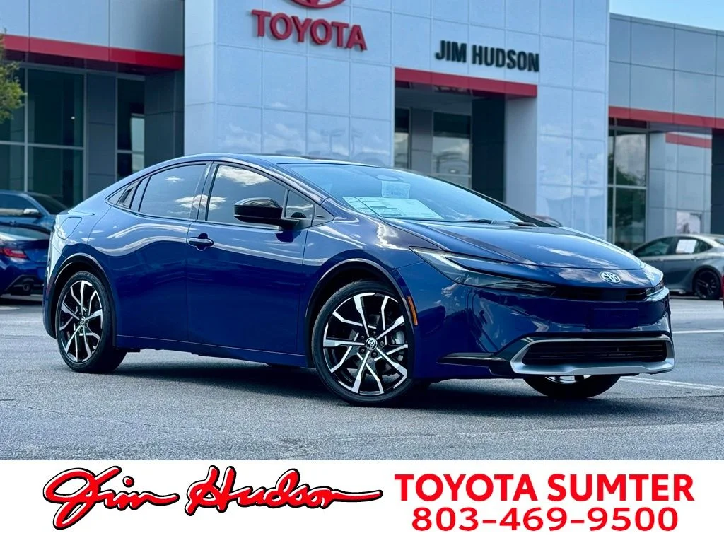 2026 Toyota Prius XSE's photo