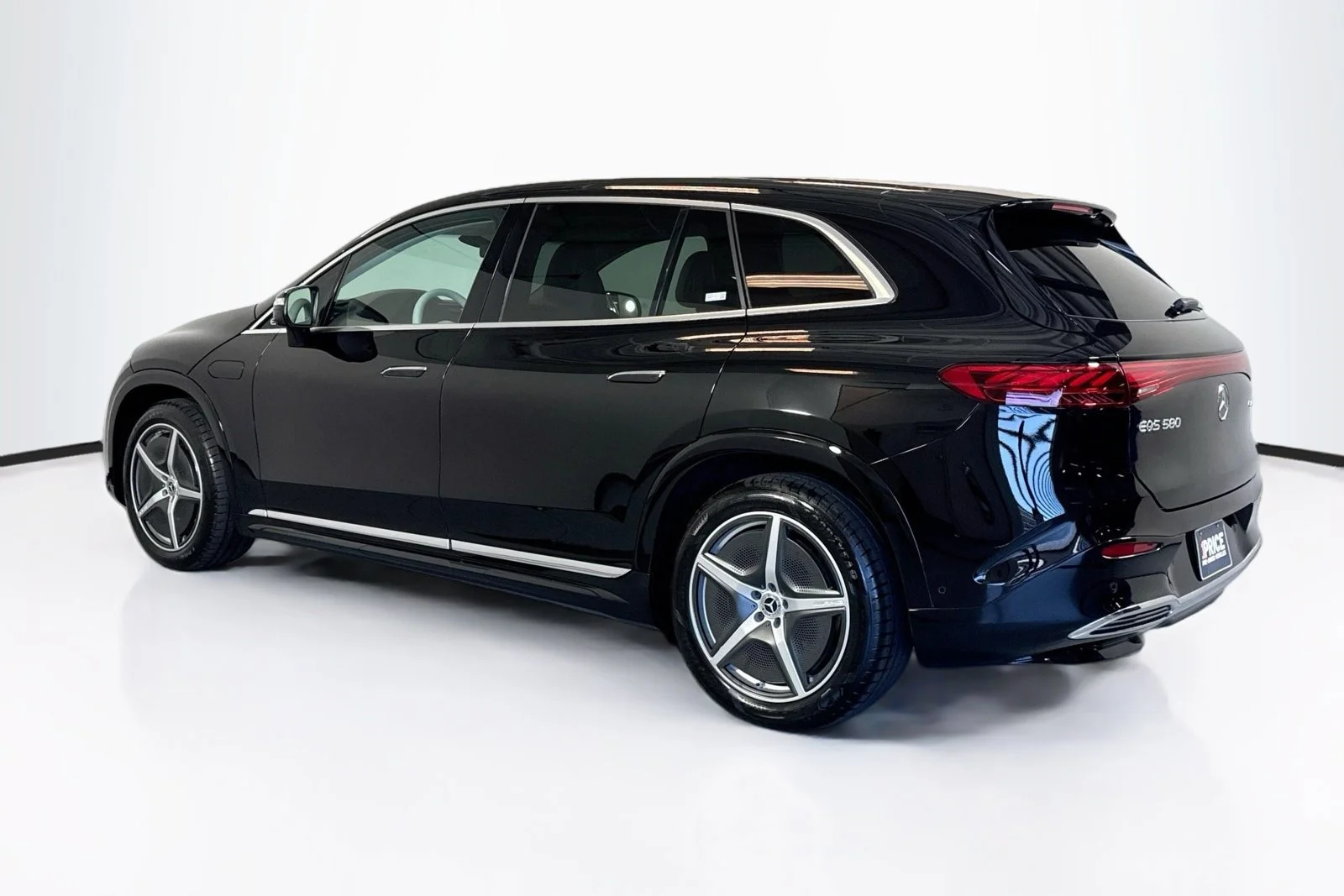 Used 2023 Obsidian Black Metallic Mercedes-Benz EQS 580 image 7