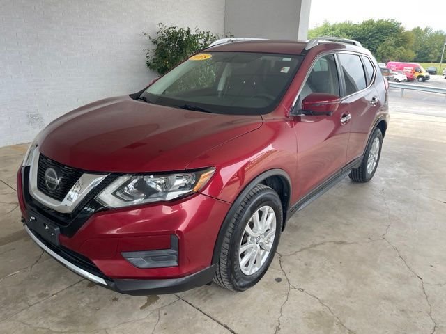 Used 2018 Red Nissan SV image 2