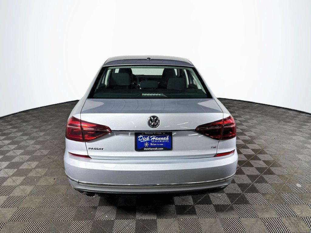 Used 2017 Silver Volkswagen 1.8T S image 7