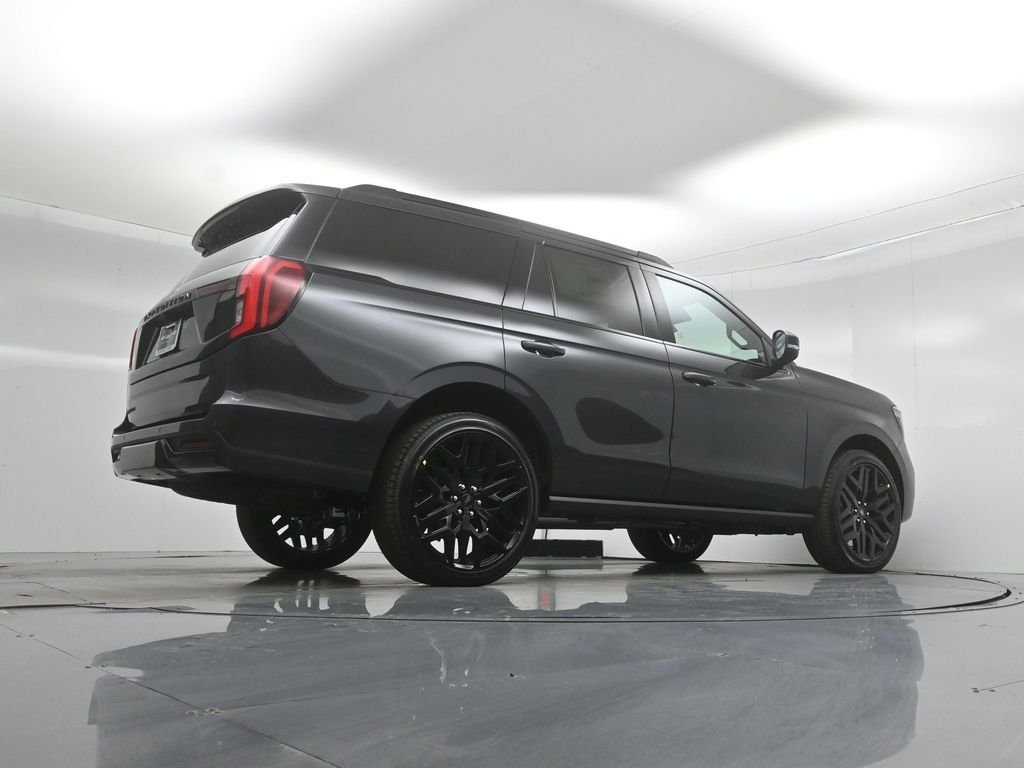 New 2026 Dark Matter Gray Metallic Ford Platinum image 51