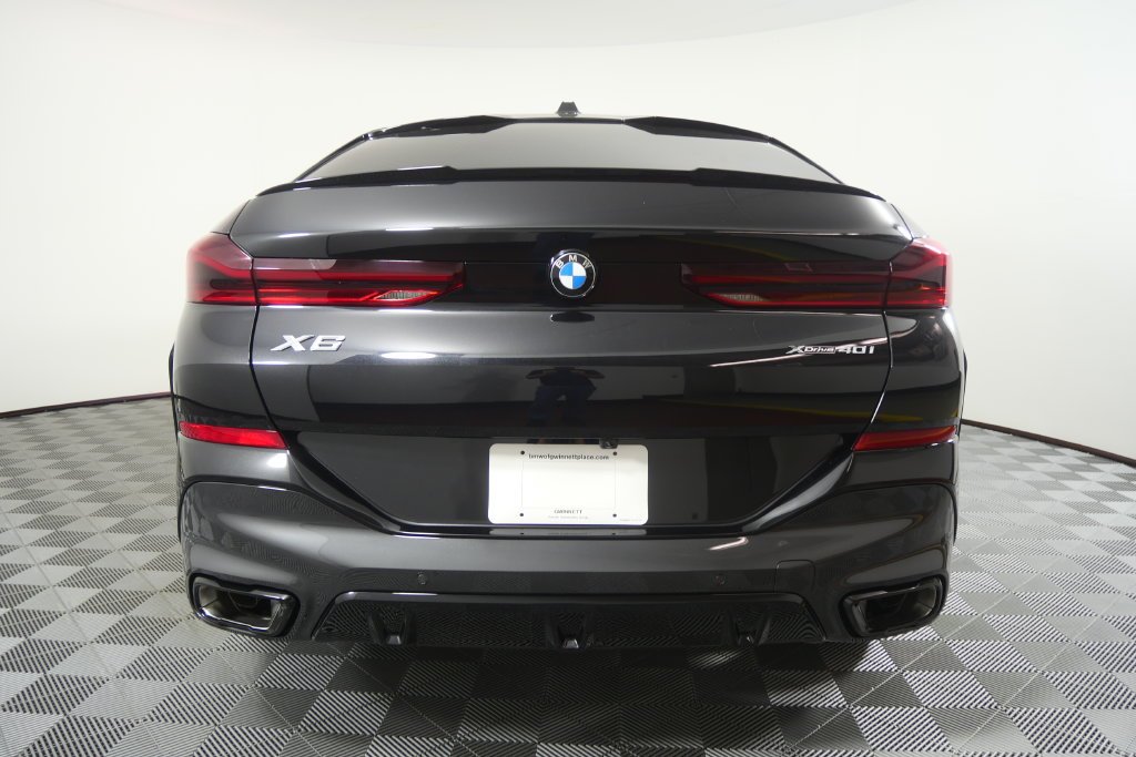 New 2027 Black Sapphire Metallic BMW xDrive40i image 5
