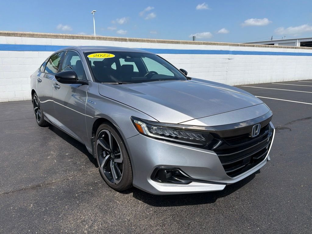 Certified Used 2022 Lunar Silver Metallic Honda Sport image 7