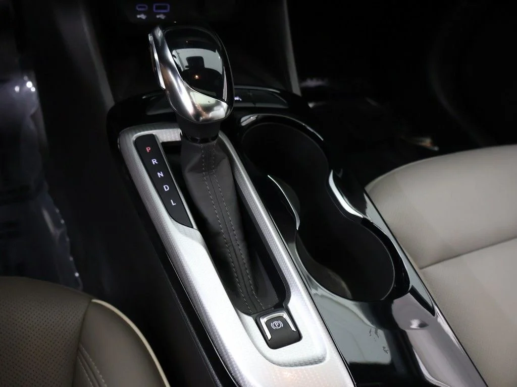 Used 2024 Black Buick Avenir image 50