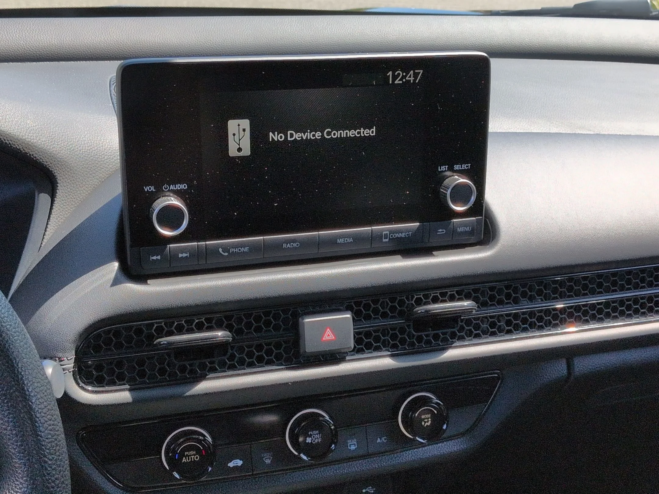 2024 Honda HR-V LX - Photo 22