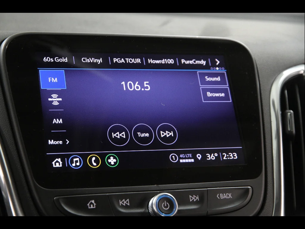 2024 Chevrolet Equinox LT - Photo 11