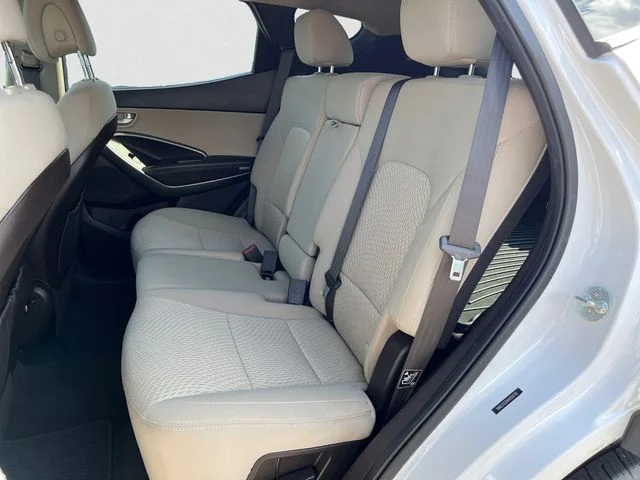 Used 2017 Frost White Pearl Hyundai 2.4 Popular image 13