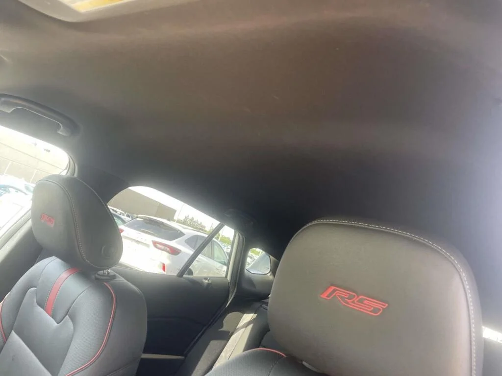 Certified Used 2025 Summit White Chevrolet 2RS image 5