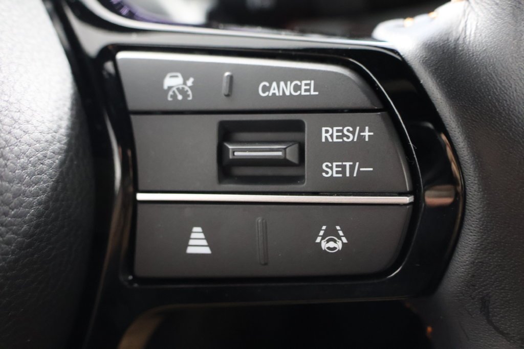 Used 2026 Platinum White Pearl Honda Sport image 12