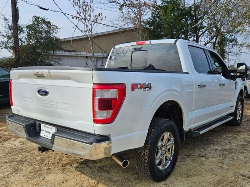 Used 2023 Oxford White Ford LARIAT image 13