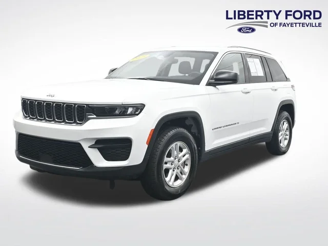 2023 Jeep Grand Cherokee Laredo