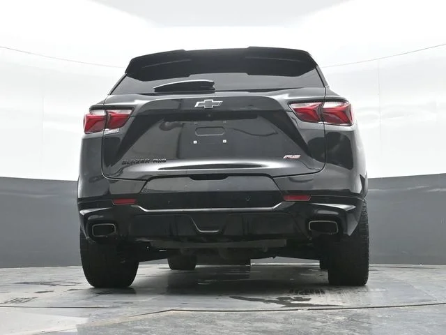 Used 2022 Black Chevrolet RS image 18
