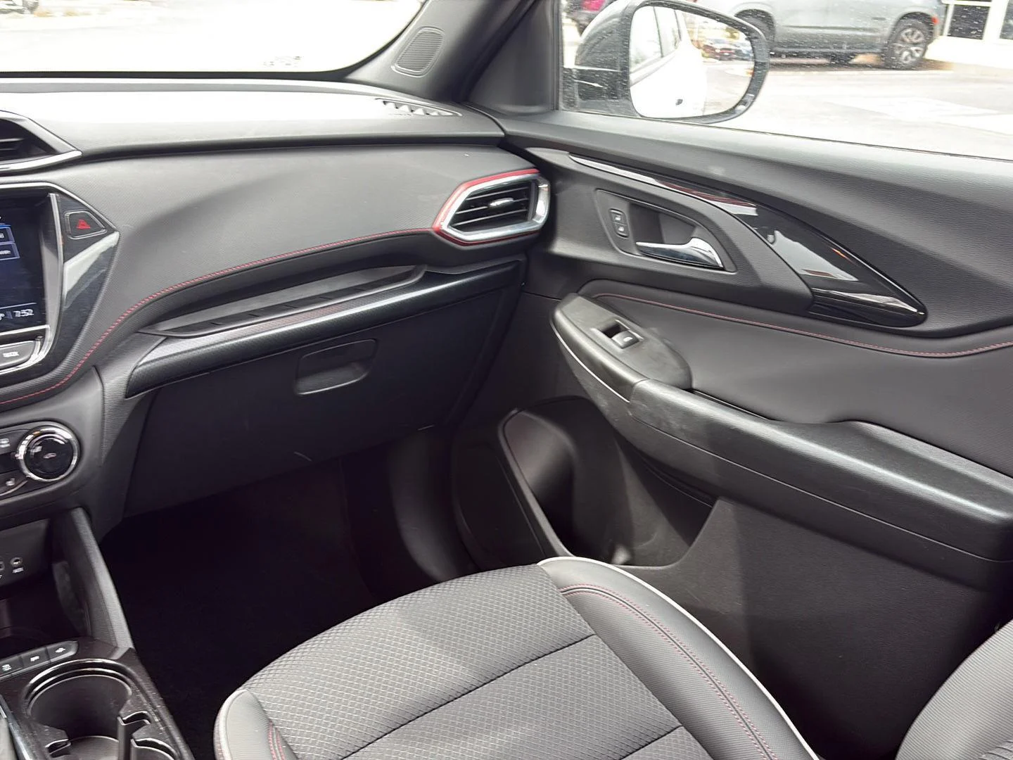 Used 2023 Summit White Chevrolet RS image 21