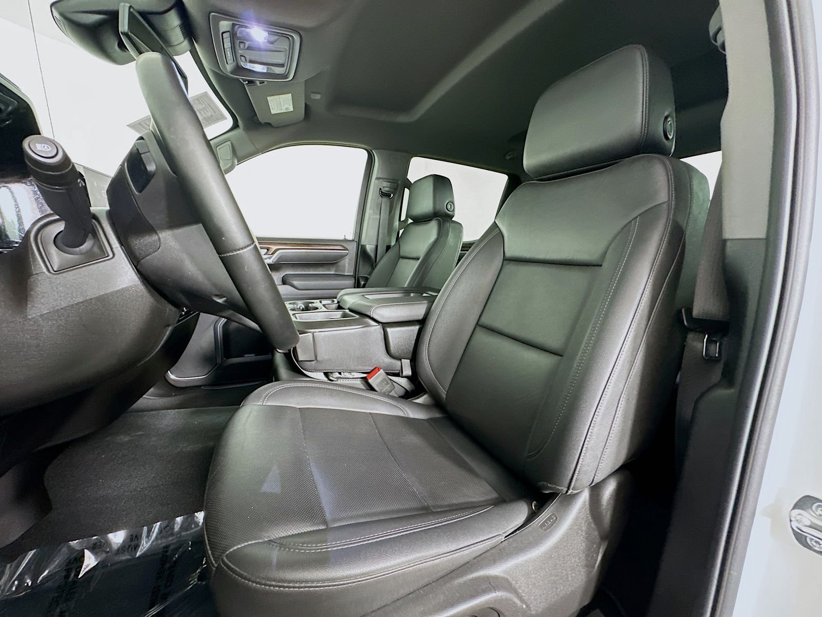 Used 2025 Summit White GMC SLT image 21