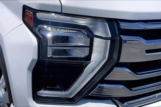 2024 Chevrolet Silverado 3500HD High Country - Photo 32